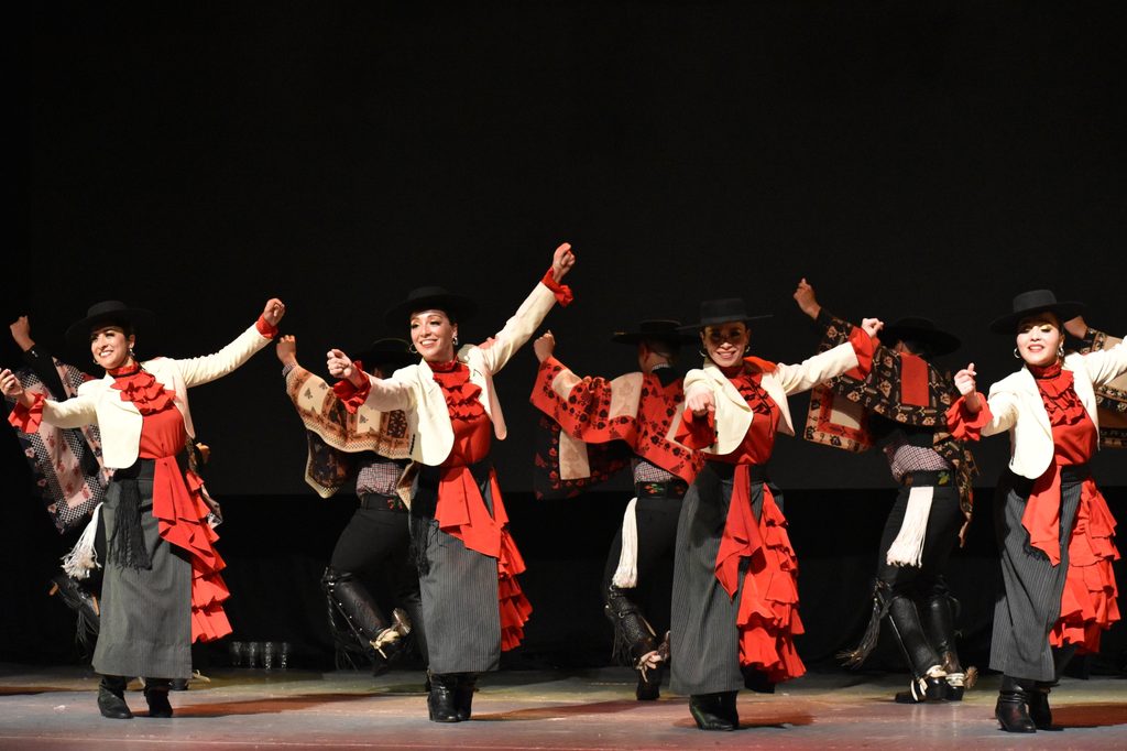 EL BALLET FOLKLÓRICO MAGIA CHILENA CELEBRARÁ LAS FIESTAS PATRIAS CON…