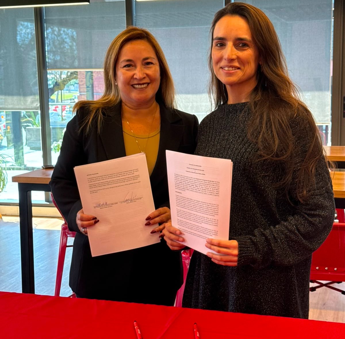 Turbus y DKMS renuevan alianza en apoyo a pacientes con cáncer de…
