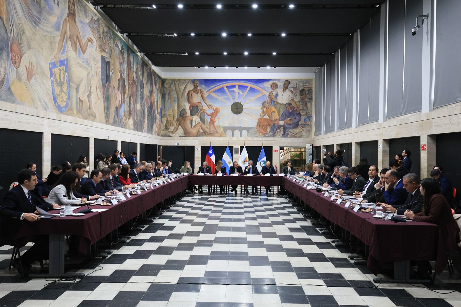 Encuentro Binacional Biobío-Neuquén impulsa integración energética…