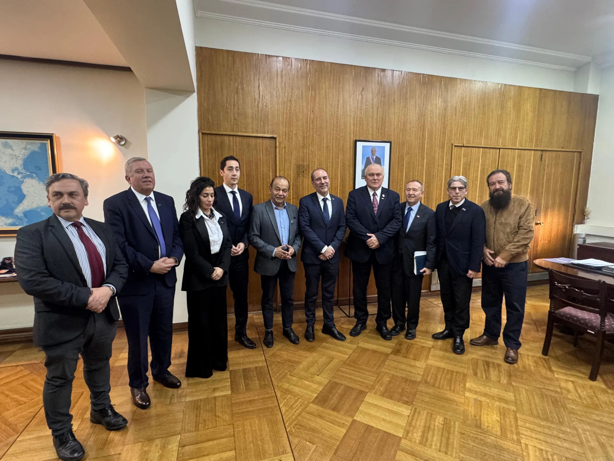 La Araucanía busca destrabar proyectos estratégicos de conectividad…
