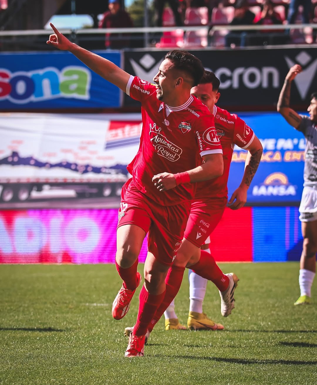 Ñublense se hace fuerte y derrota 2 a1 a la Calera en Chillán ⚽️