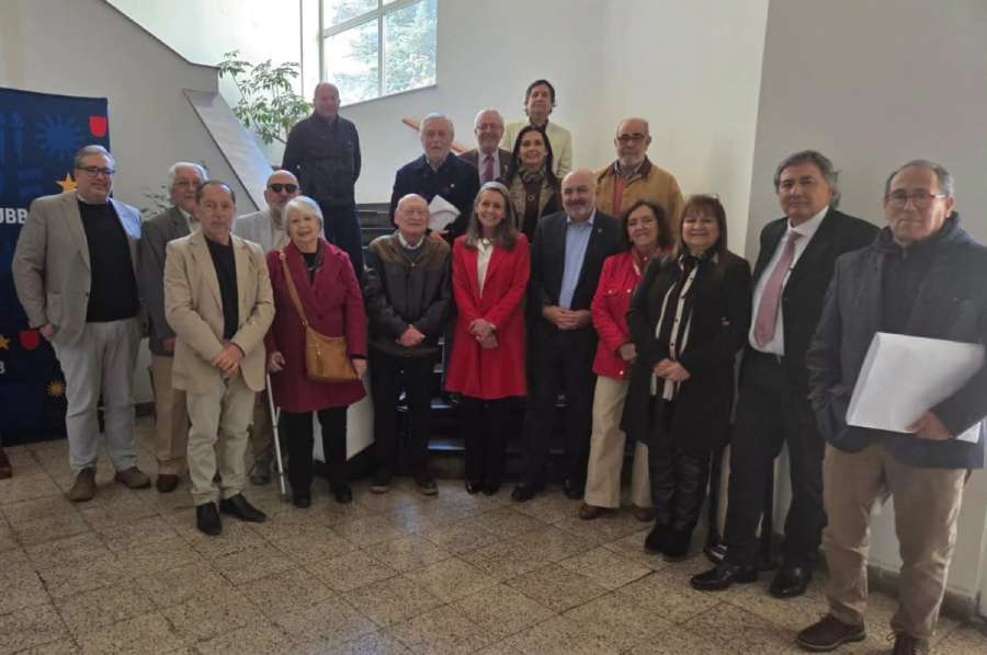 Profesores de la sede Ñuble de la U. de Chile se reencuentran tras…