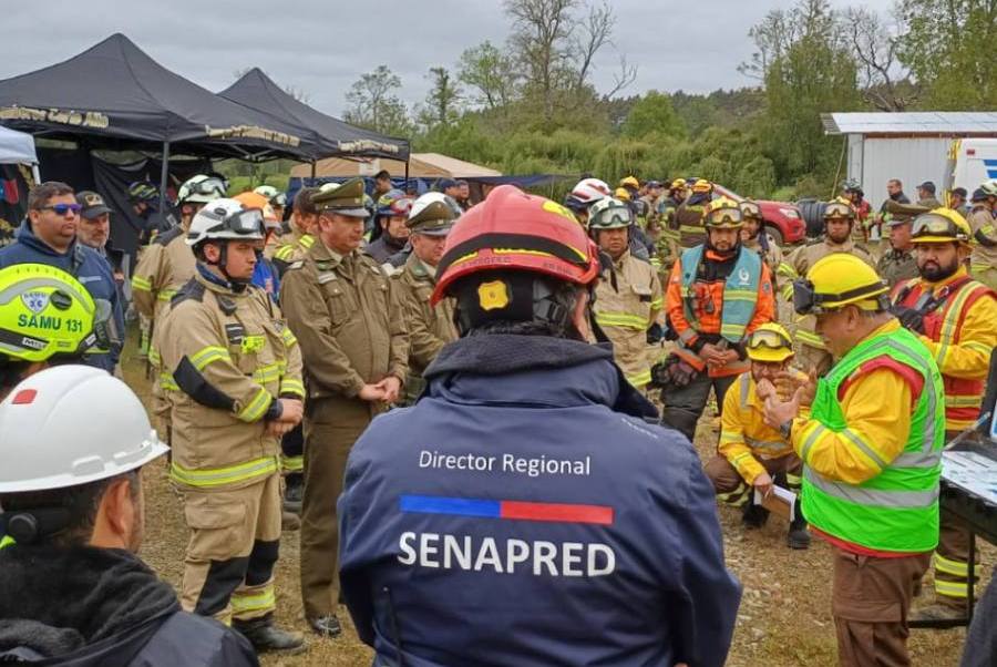 Funcionarios de Senapred acusan turnos de hasta 48 horas y exigen…