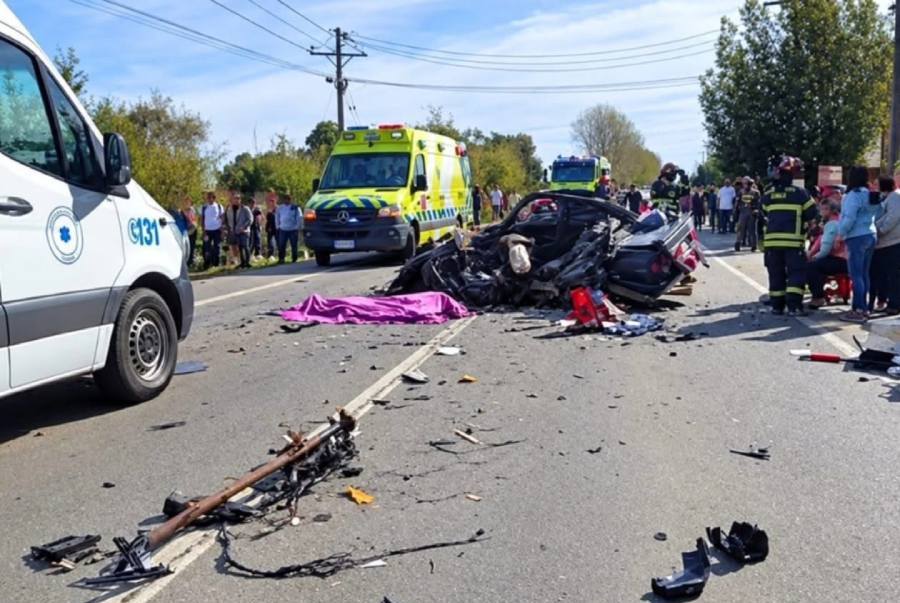 Conductor muere en colisión múltiple en camino a Cato