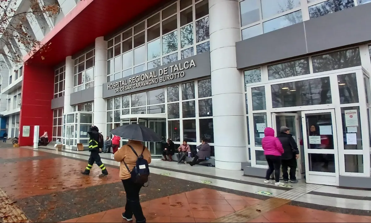 Joven de 18 años queda en riesgo vital tras ataque a balazos en Talca