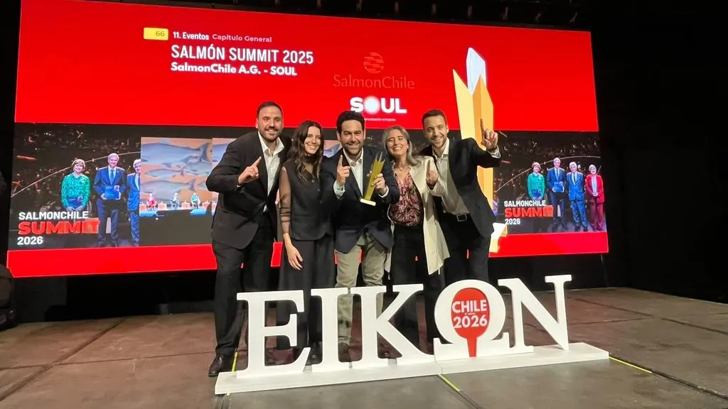 SALMONCHILE SUMMIT GANA ORO EN LOS PREMIOS EIKON 2026 POR SU…